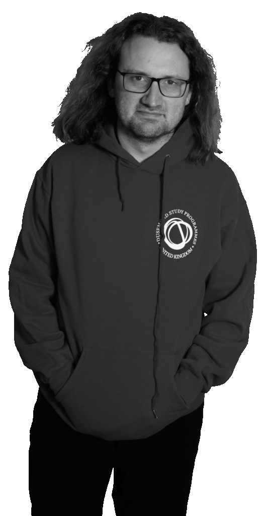 Headshot of Dusemond staff member Robin.